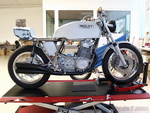 Dateiname=0279_seeley_honda.jpg
Dateigröße=498KB
Abmessungen: 800x600
hinzugefügt am: 13. Januar 2013 0279_seeley_honda.jpg