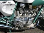 Dateiname=Ducati_750_Super_Sport_a.jpg
Dateigröße=138KB
Abmessungen: 800x600
hinzugefügt am: 25. September 2007 Ducati_750_Super_Sport_a.jpg