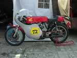 Dateiname=Honda_CB450_b.JPG
Dateigröße=199KB
Abmessungen: 600x800
hinzugefügt am: 24. August 2007 Honda_CB450_b.JPG
