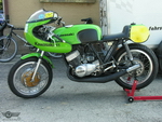 Dateiname=Kawasaki_H1_500_a.jpg
Dateigröße=250KB
Abmessungen: 800x600
hinzugefügt am: 08. Juli 2007 Kawasaki_H1_500_a.jpg