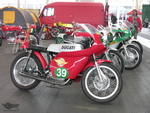 Dateiname=ducati_racer_a.jpg
Dateigröße=165KB
Abmessungen: 800x600
hinzugefügt am: 23. Mai 2008 ducati_racer_a.jpg