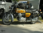 Dateiname=honda_cb750_k2_a.JPG
Dateigröße=212KB
Abmessungen: 800x600
hinzugefügt am: 24. August 2007 honda_cb750_k2_a.JPG