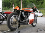 Dateiname=honda_cr750_replica_spa_2.jpg
Dateigröße=195KB
Abmessungen: 800x600
hinzugefügt am: 14. Juli 2008 honda_cr750_replica_spa_2.jpg