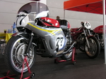 Dateiname=honda_rc166_hailwood_replica_5.jpg
Dateigröße=128KB
Abmessungen: 800x600
hinzugefügt am: 23. Mai 2008 honda_rc166_hailwood_replica_5.jpg