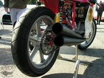 Dateiname=mv_agusta_750_corsa_b.jpg
Dateigröße=166KB
Abmessungen: 800x600
hinzugefügt am: 25. September 2008 mv_agusta_750_corsa_b.jpg